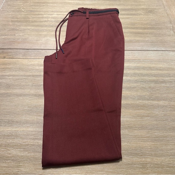 Express Men's Extra Slim Burgundy Drawstring Modern Tech Suit Pant: Size Medium - Picture 3 of 12